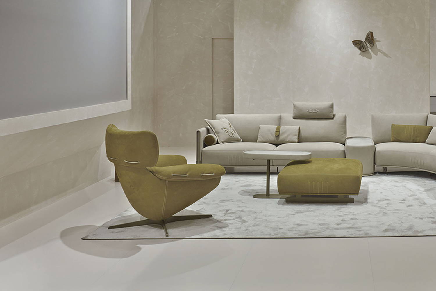 Jackie Armchair by Gamma Arredamenti | room service 360°