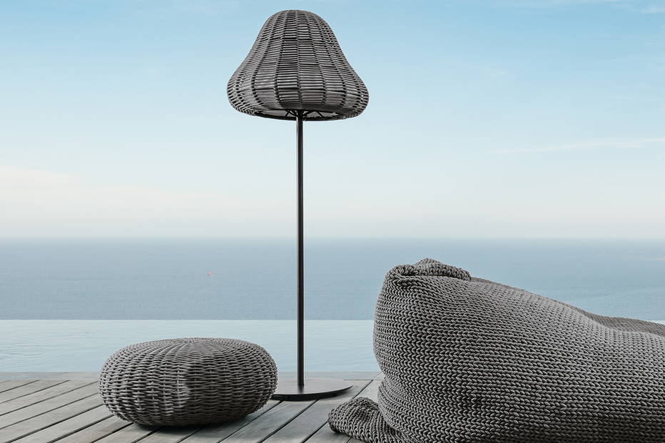 Jackie outdoor floor lamp by Talenti
