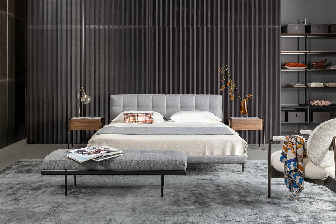 The James bench and bed. The James bench and bed.