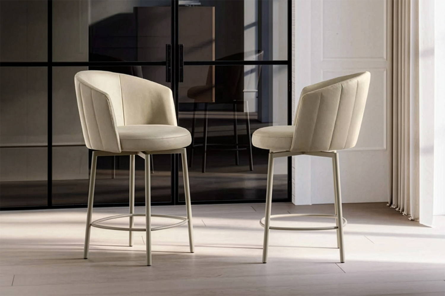 Jane Stool