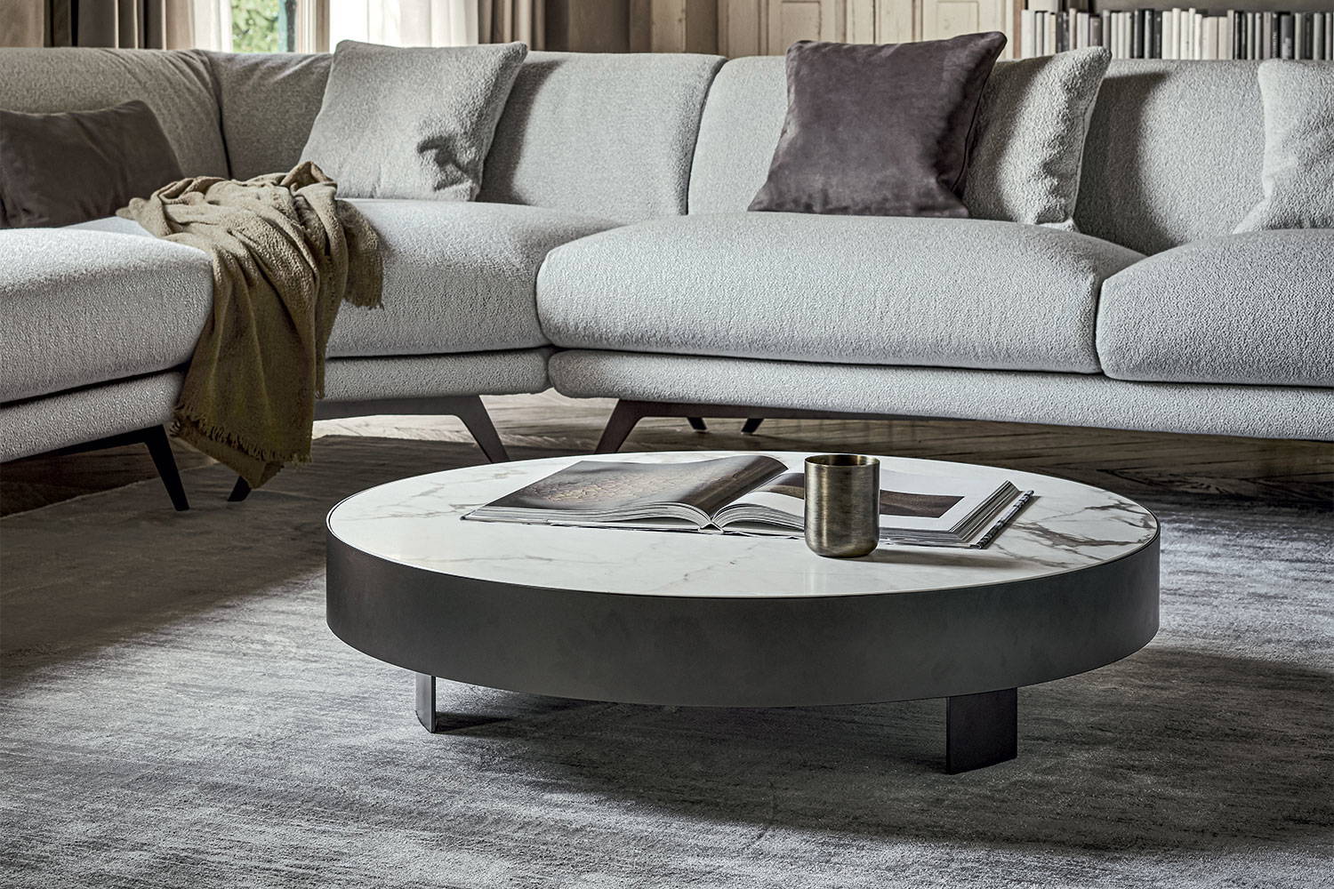 Jazz coffee table close-up by CRS Bonaldo
