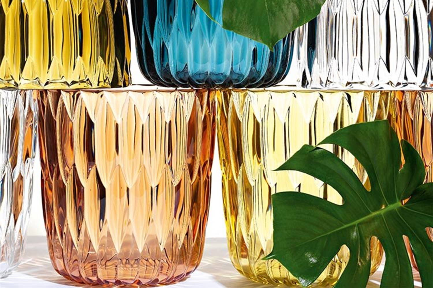 Jelly Vase by Kartell | room service 360°