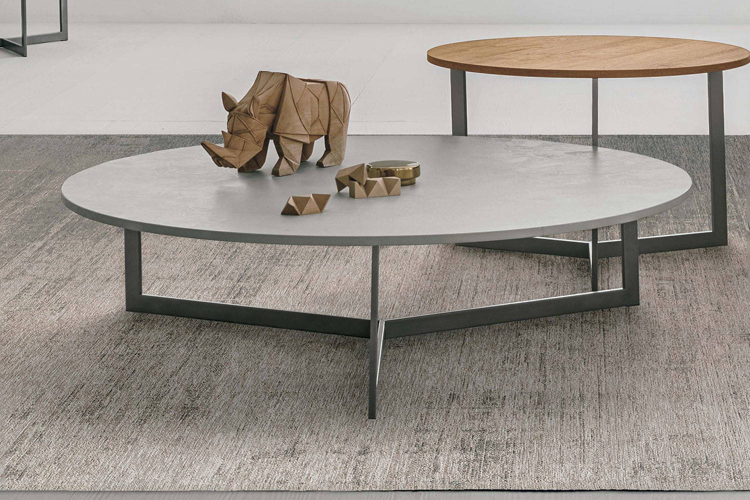Joy coffee table by Tomasella