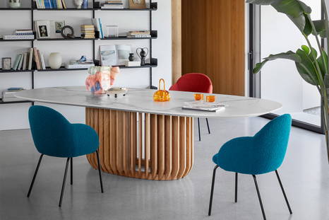 Juice Ceramic Dining Table is offered in a variety of porcelain stoneware tops