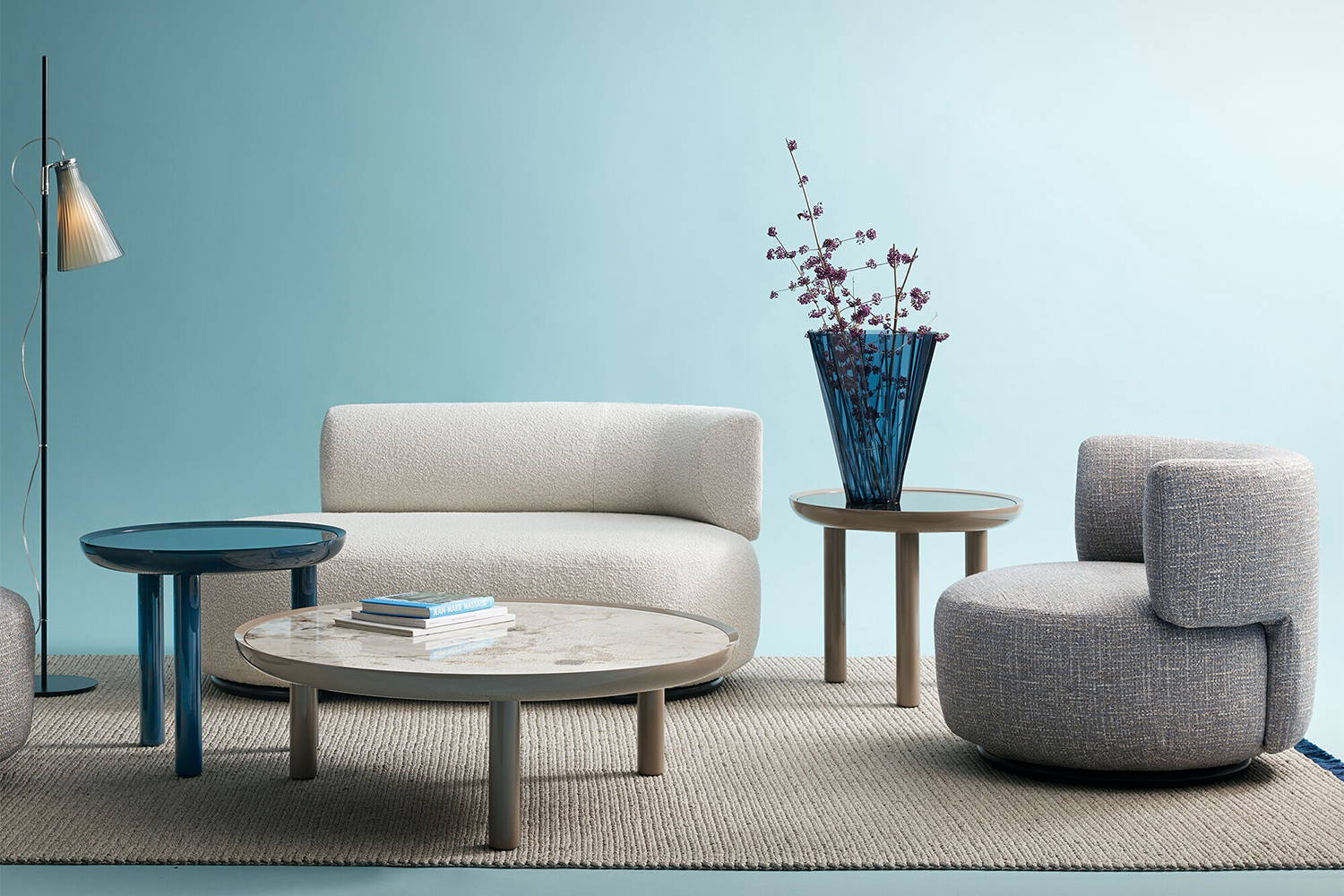 K-Top Coffee Table by Kartell with the K-Waiting armchair and chaise lounge 