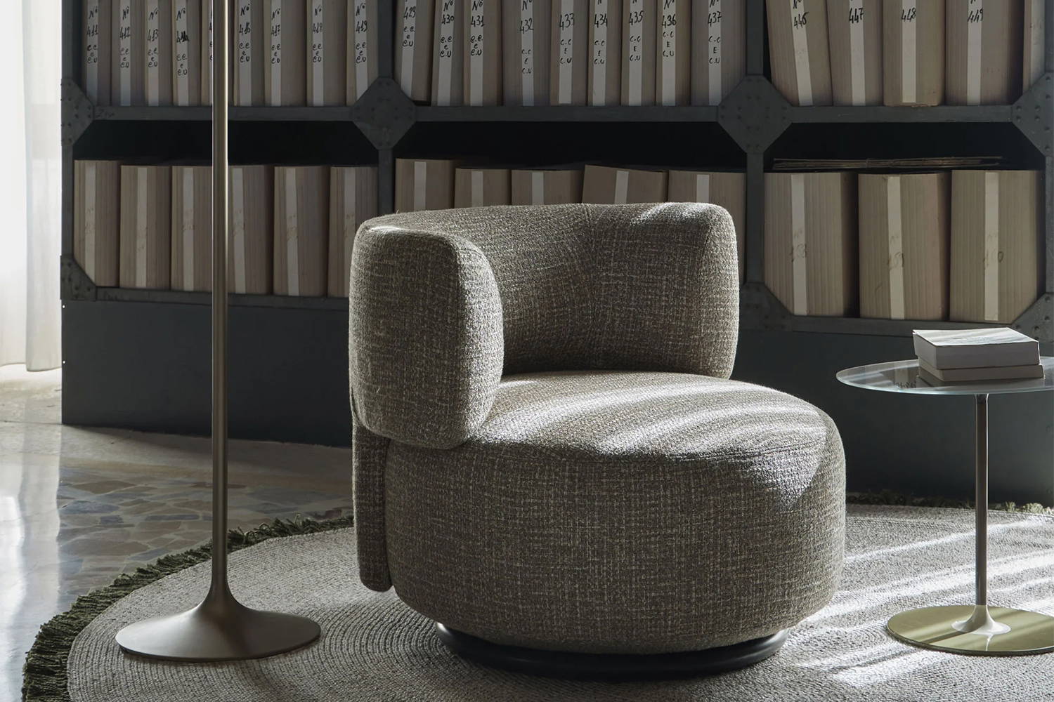K-Waiting Armchair