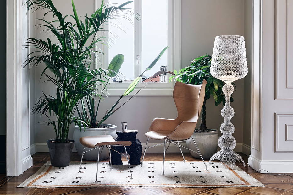 K/Wood lounge chair with the Kabuki Floor Lamp