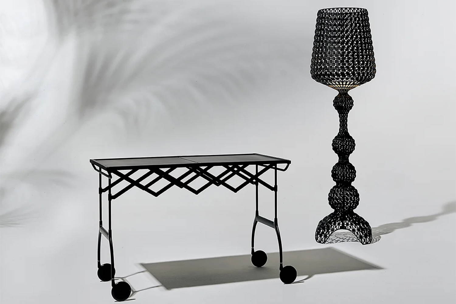 Kartell Kabuki フロアスタンド ブラック Kabuki Floor Lamp by Kartell | room service 360°