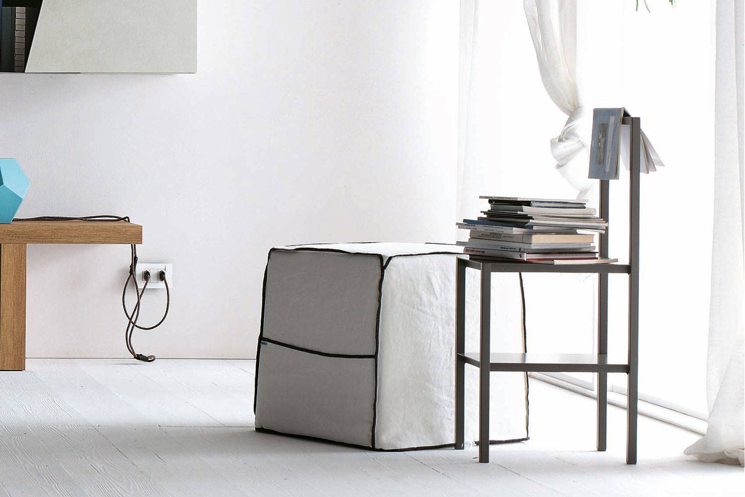 Tomasella Kalista End Table - Thumbnail 5