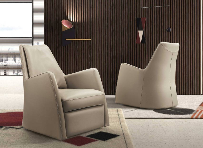 Kate armchairs by Gamma