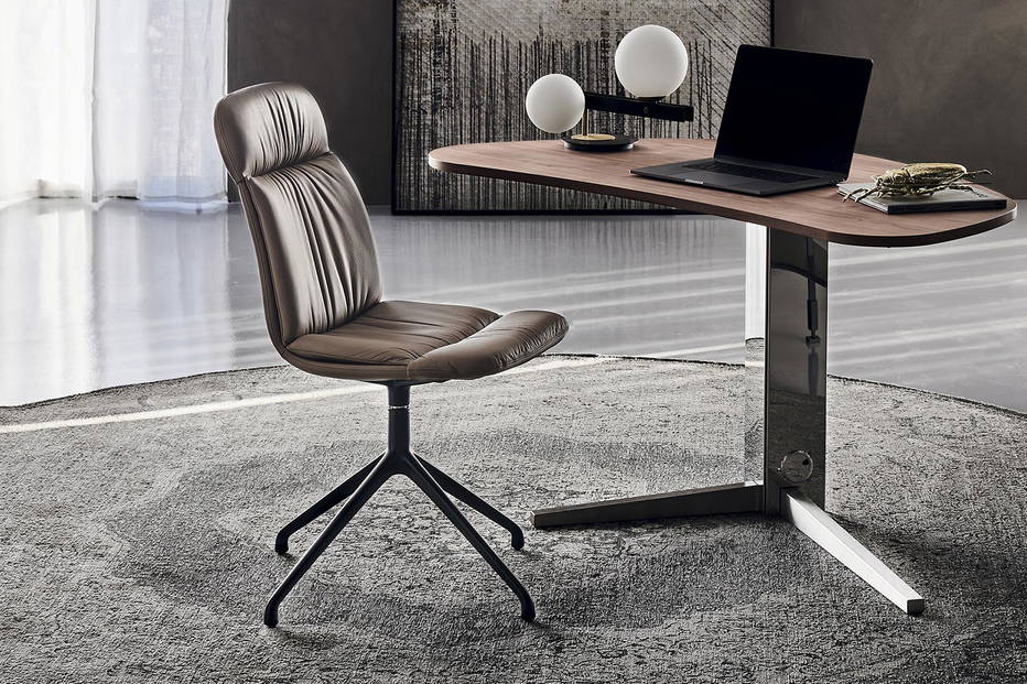 Kelly swivel dining chair by Cattelan Italia