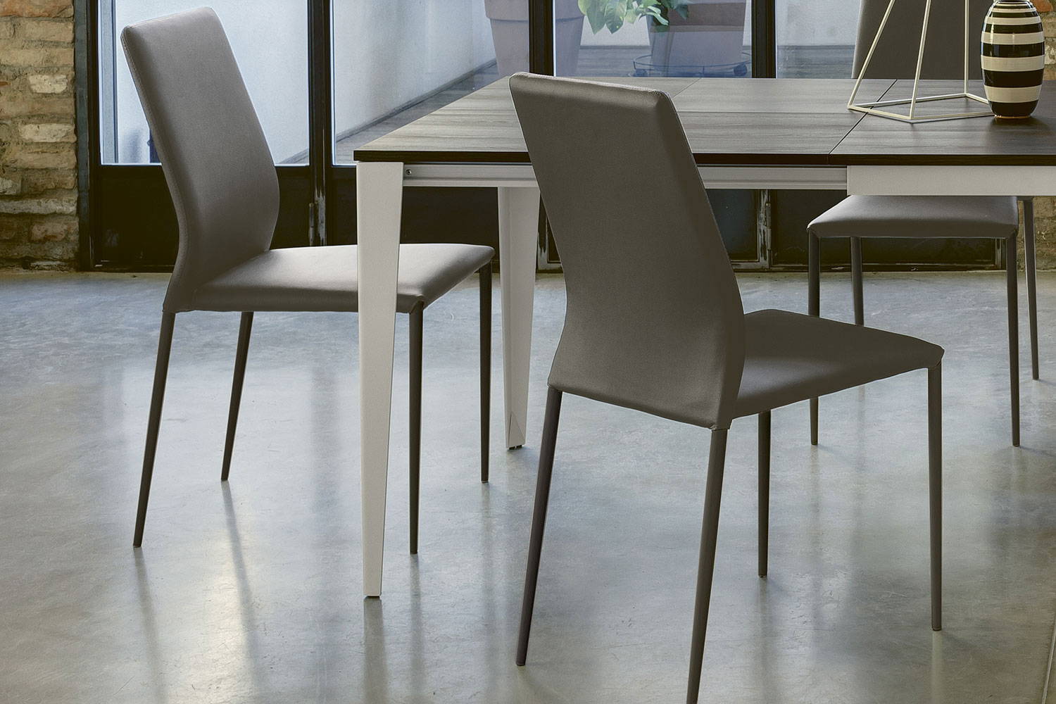 Kendra dining chairs in anthracite premium eco-leather