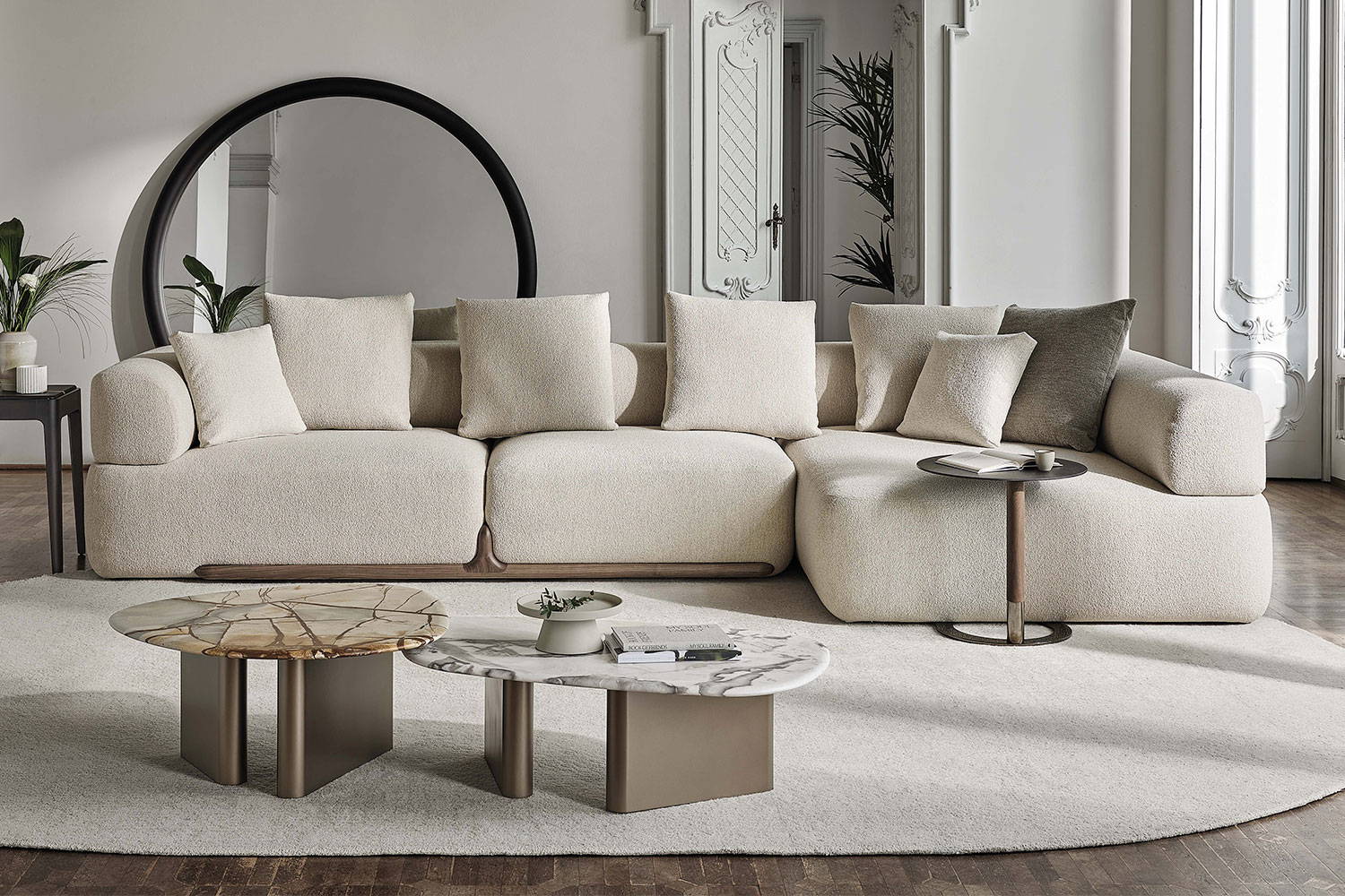 Klem Comp. A Sectional Sofa