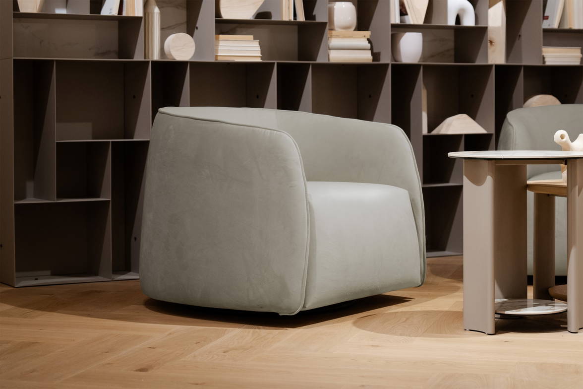 Kodi quickship armchair by Bontempi Kodi quickship armchair by Bontempi