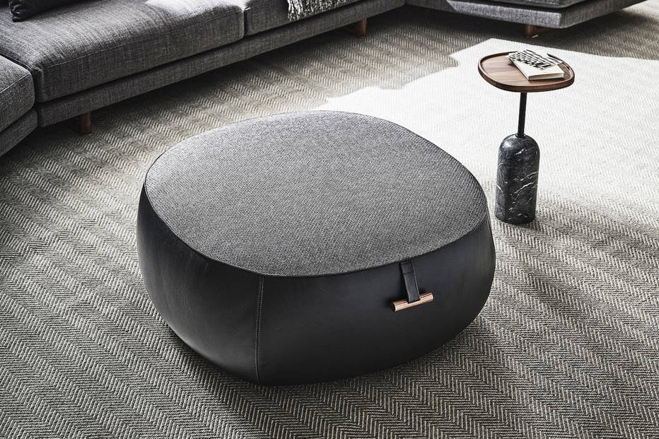 Lagom pouf with Ekero end table by Porada