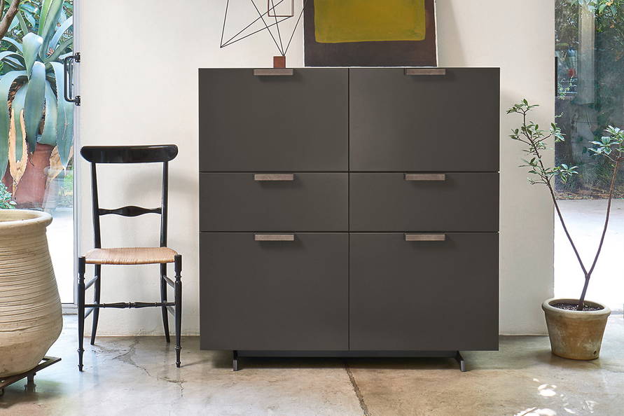 Lampo Deluxe Cupboard Comp. 24