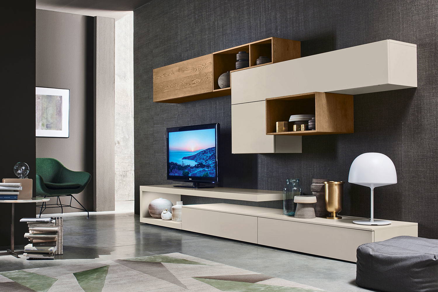 Lampo L7C56 Wall Unit
