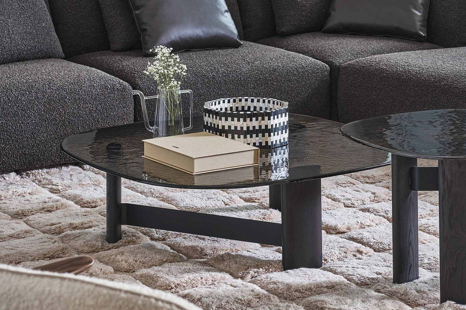 Latch Coffee Table designed by Meneghello Paolelli