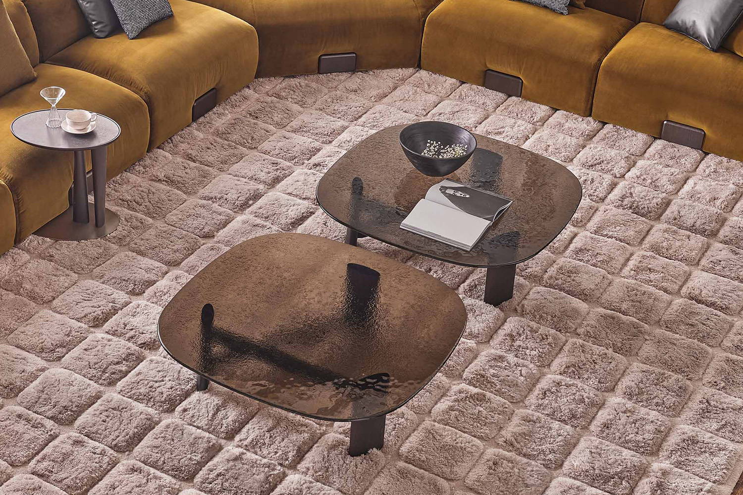 Latch Coffee Table by Porada | room service 360°
