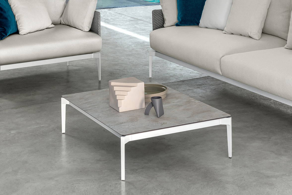 Leaf coffee table by Talenti Leaf coffee table by Talenti