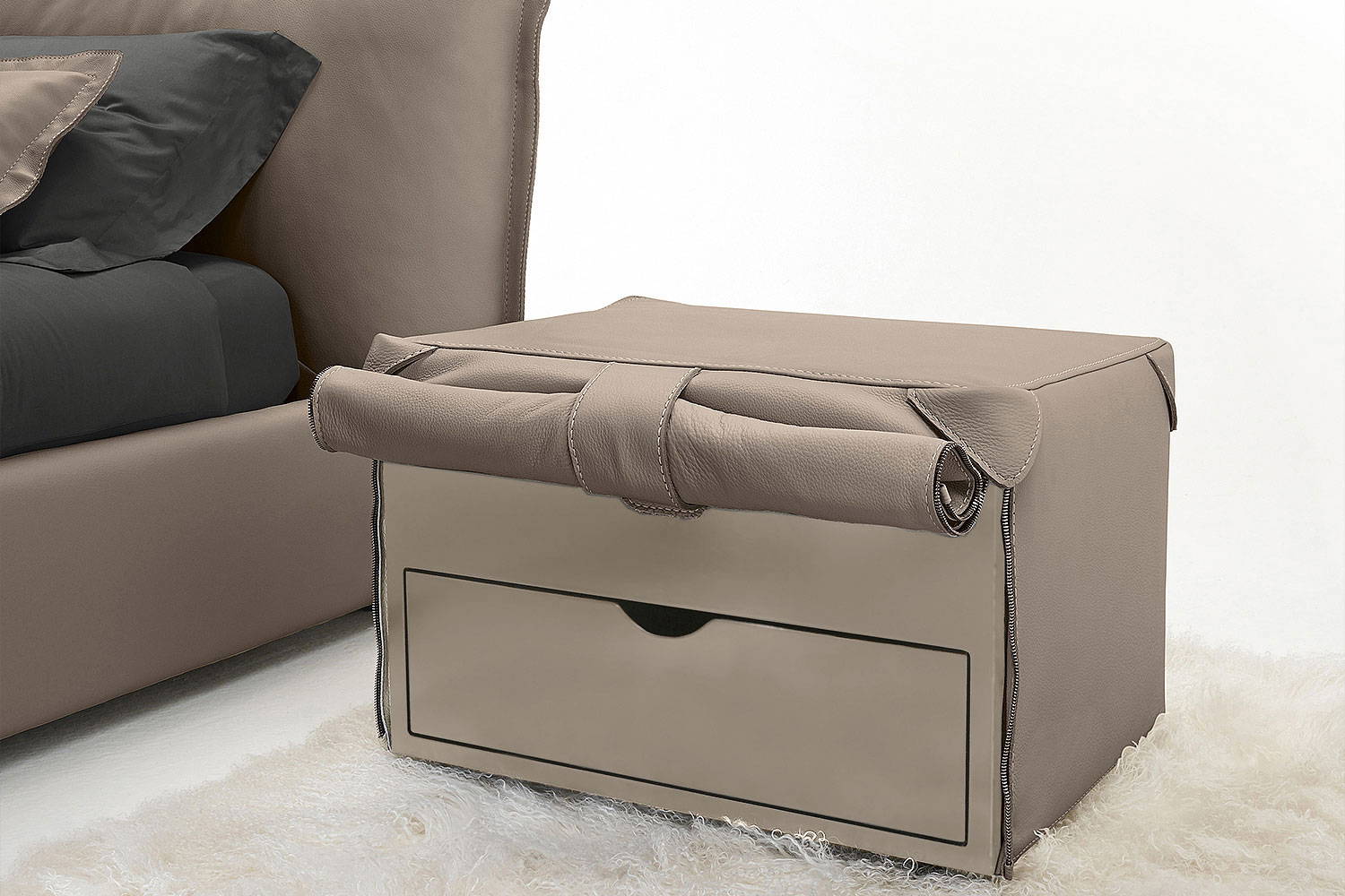 Desire nightstand covered in leather by Gamma