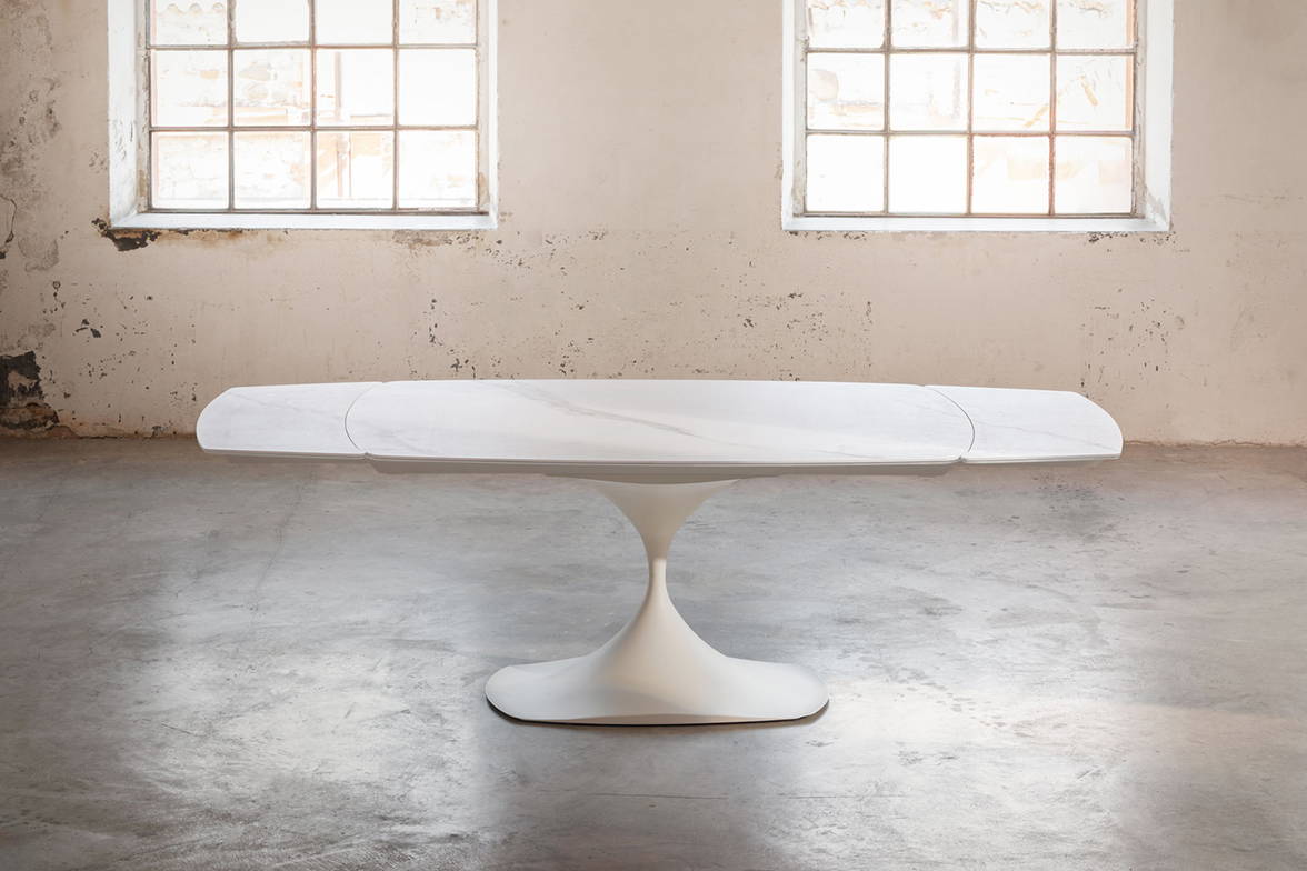 Leo Evolution Extension Dining Table with ceramic top Leo Evolution Extension Dining Table with ceramic top
