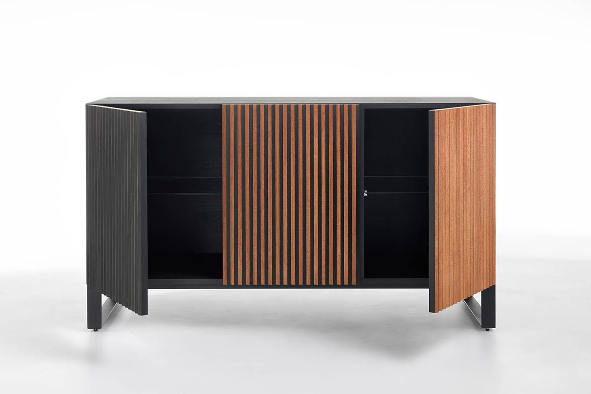 Leon sideboard with base by Horm with open doors Leon sideboard with base by Horm with open doors