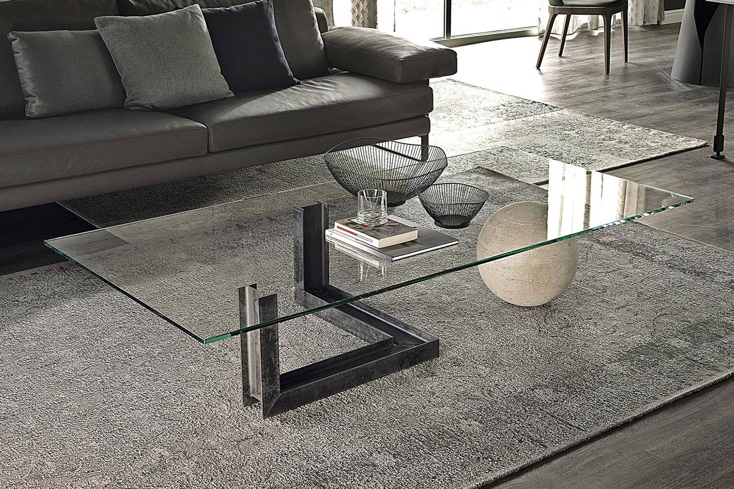 Levante coffee table by Cattelan Italia
