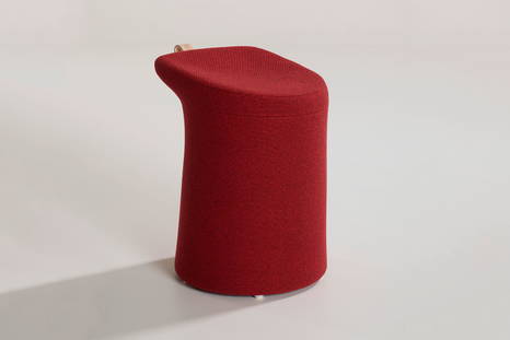 Lilla 2.0 footstool by Artifort