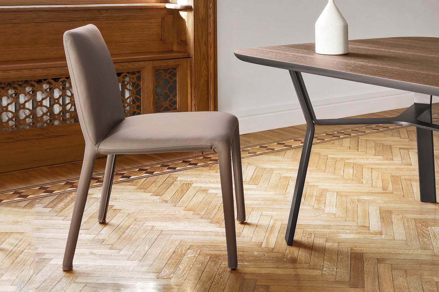 Linda dining chair by San Giacomo