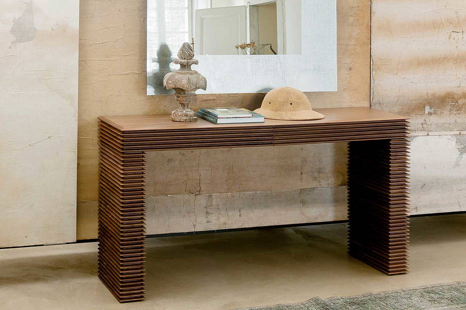 Linka console table by Porada