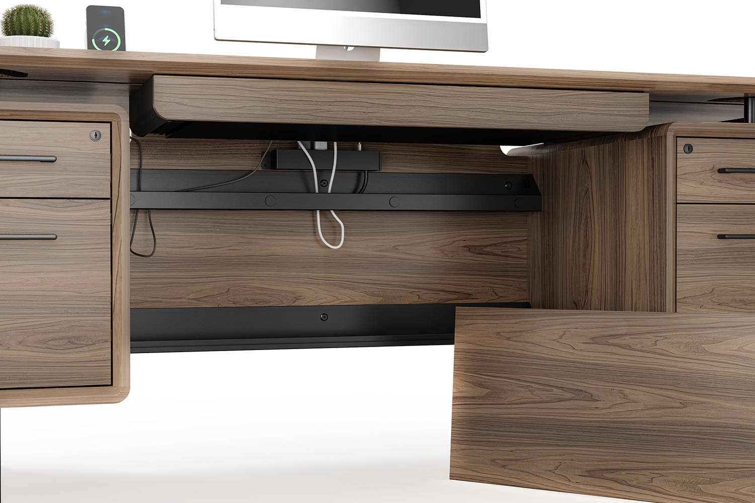 Linq 6821 Executive Office Desk by BDI | room service 360°