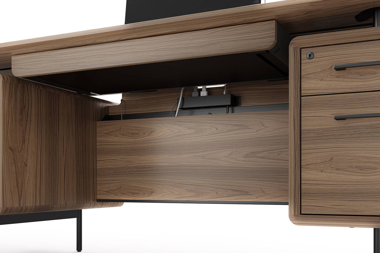 Linq 6821 Executive Office Desk by BDI | room service 360°