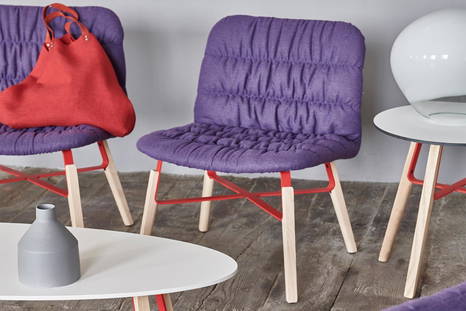 Liu wrinkled lounge chair by Midj