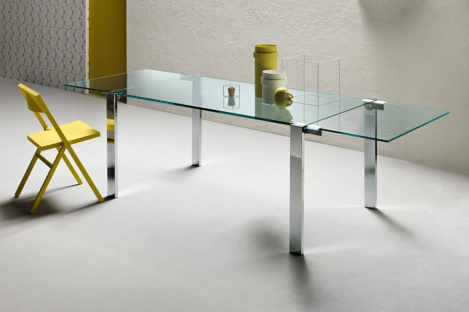 Livingstone dining table with chrome legs