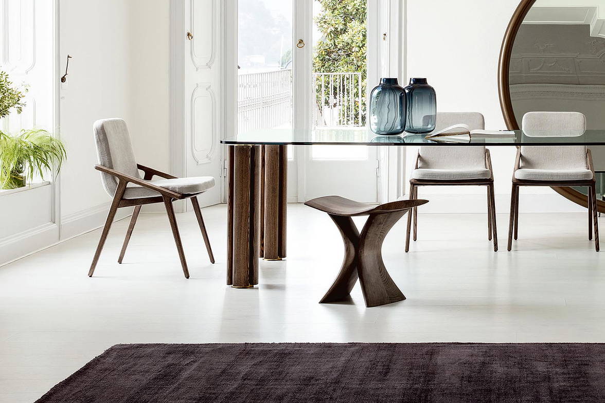 Lolita dining chairs with Quadrifoglio dining table and Torri stool Lolita dining chairs with Quadrifoglio dining table and Torri stool