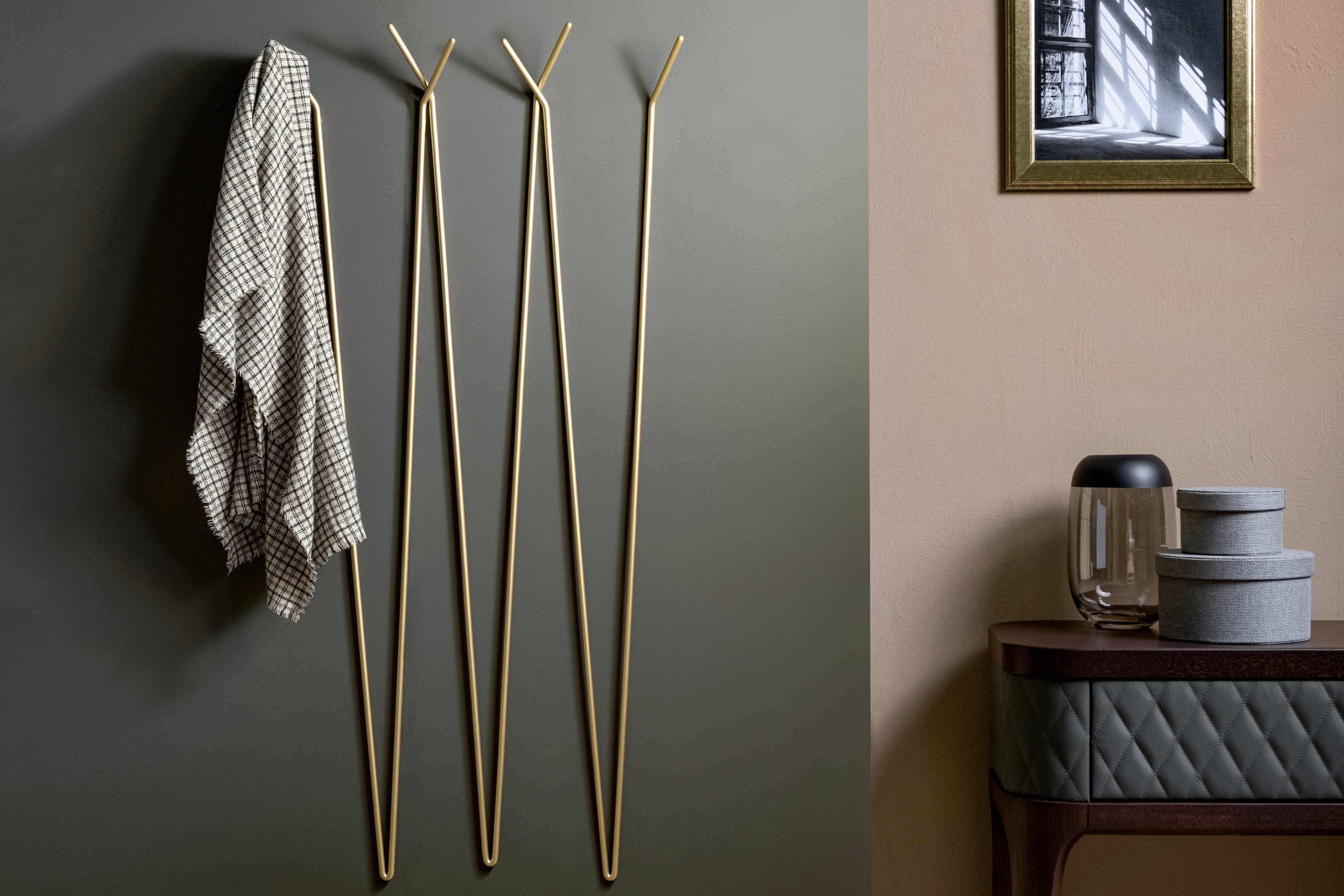 Lost Coat Rack with Tiffany Console Table
