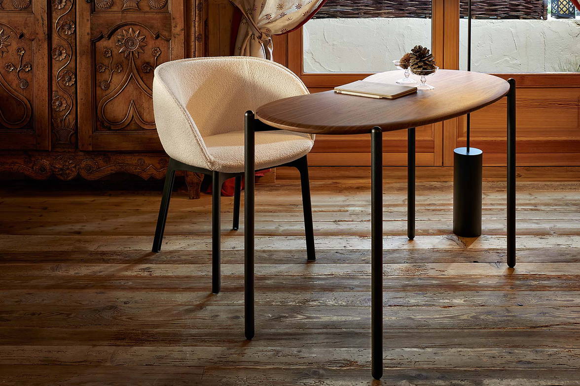 Lunat desk with Charla dining chair displayed in a homey style Lunat desk with Charla dining chair displayed in a homey style