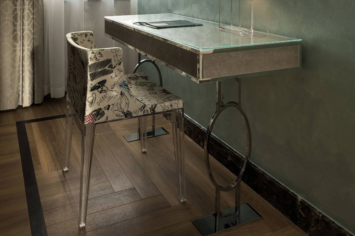 Mademoiselle Dining Chair by Kartell | room service 360°
