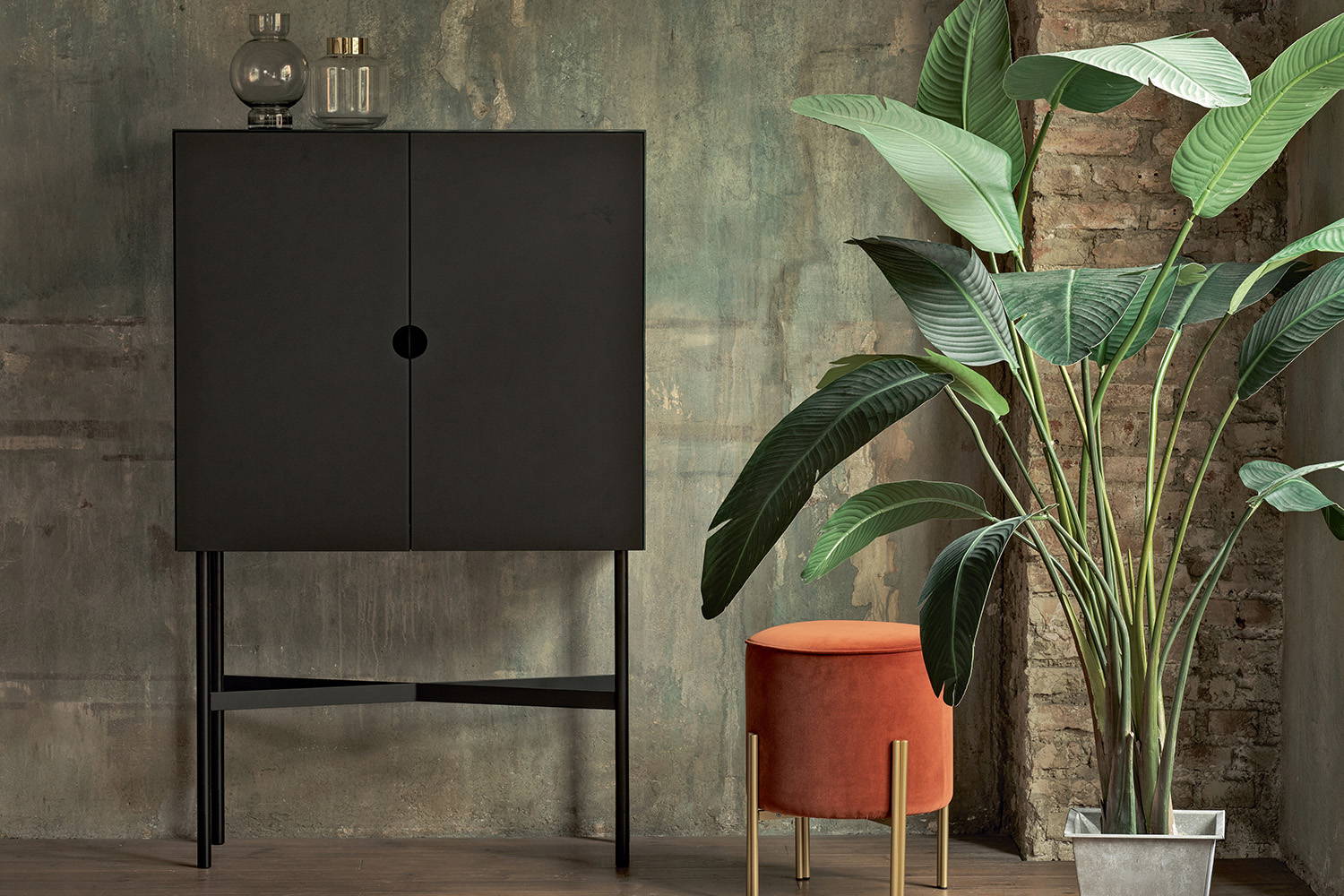 Madison bar cabinet designed by Contromano Studio for Bontempi Casa