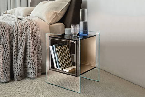 Magique Cubo nightstand by Fiam Italia