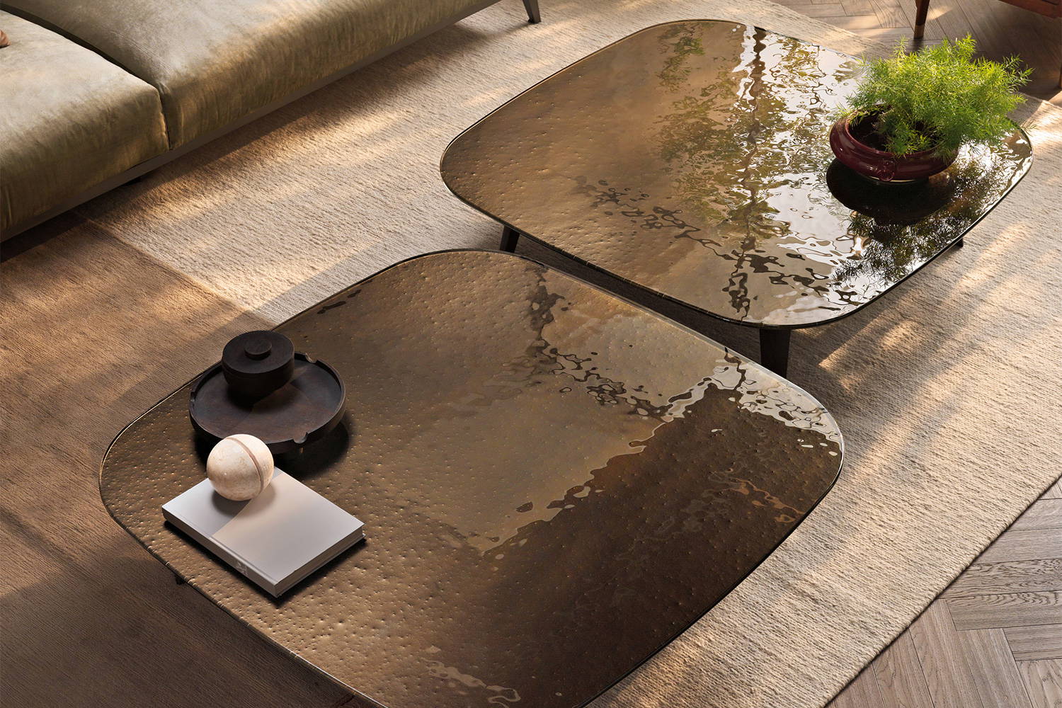 Magma Coffee Table by Fiam Italia | room service 360°