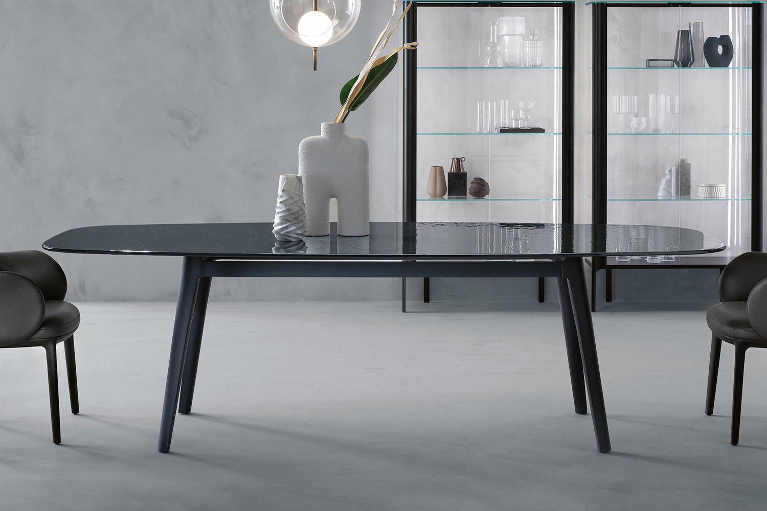 Magma dining table by Fiam Italia