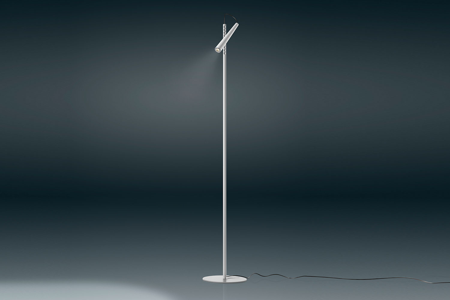 Magneto floor lamp in white color
