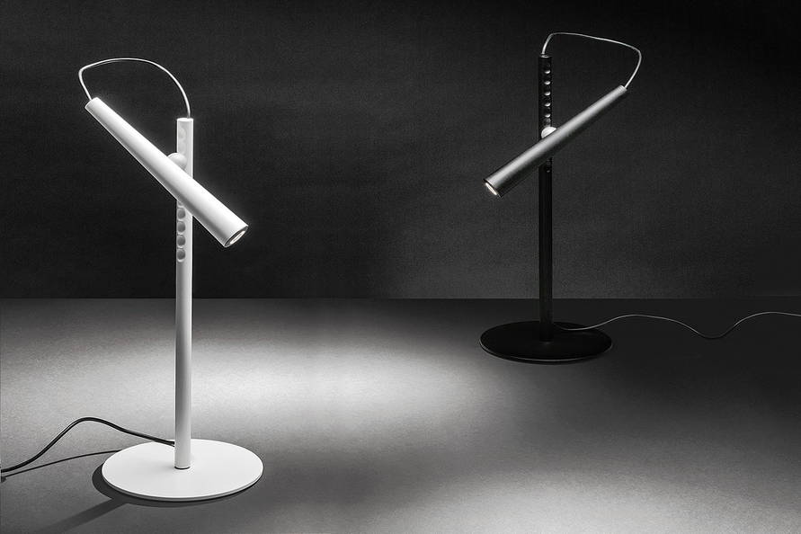 Magneto Table Lamp