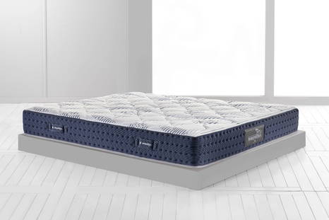 Magnicool Firm 10 mattress by Magniflex