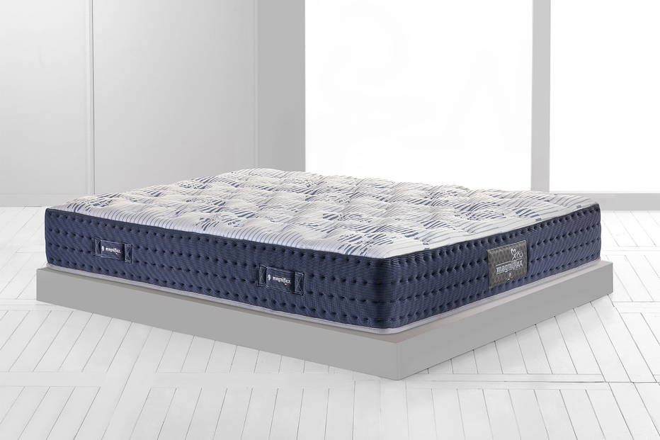 Magnicool Gel 12 mattress by Magniflex