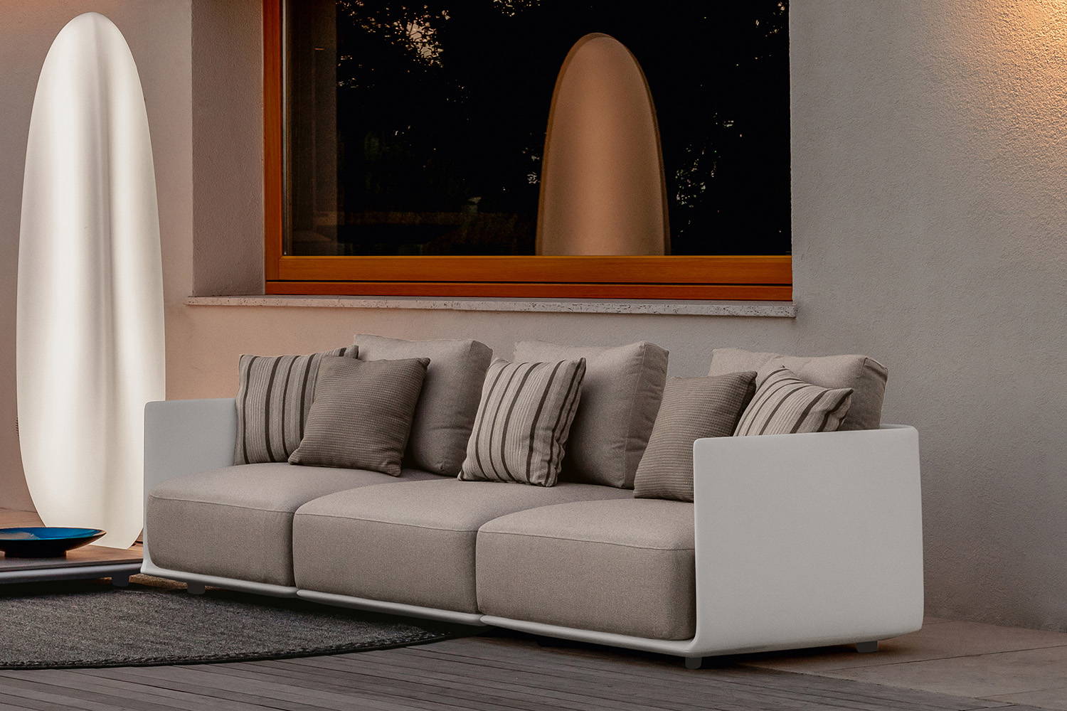 bank für bett HAUSS SPOLE Holzbett Bettbank mit Stauraum, 145x38cm Schlafzimmer Flur, Beige Cordstoff (Polsterbank, 1-tlg., Aufbewahrungsbox), 145 x 38 cm Tische - Tischverliebt