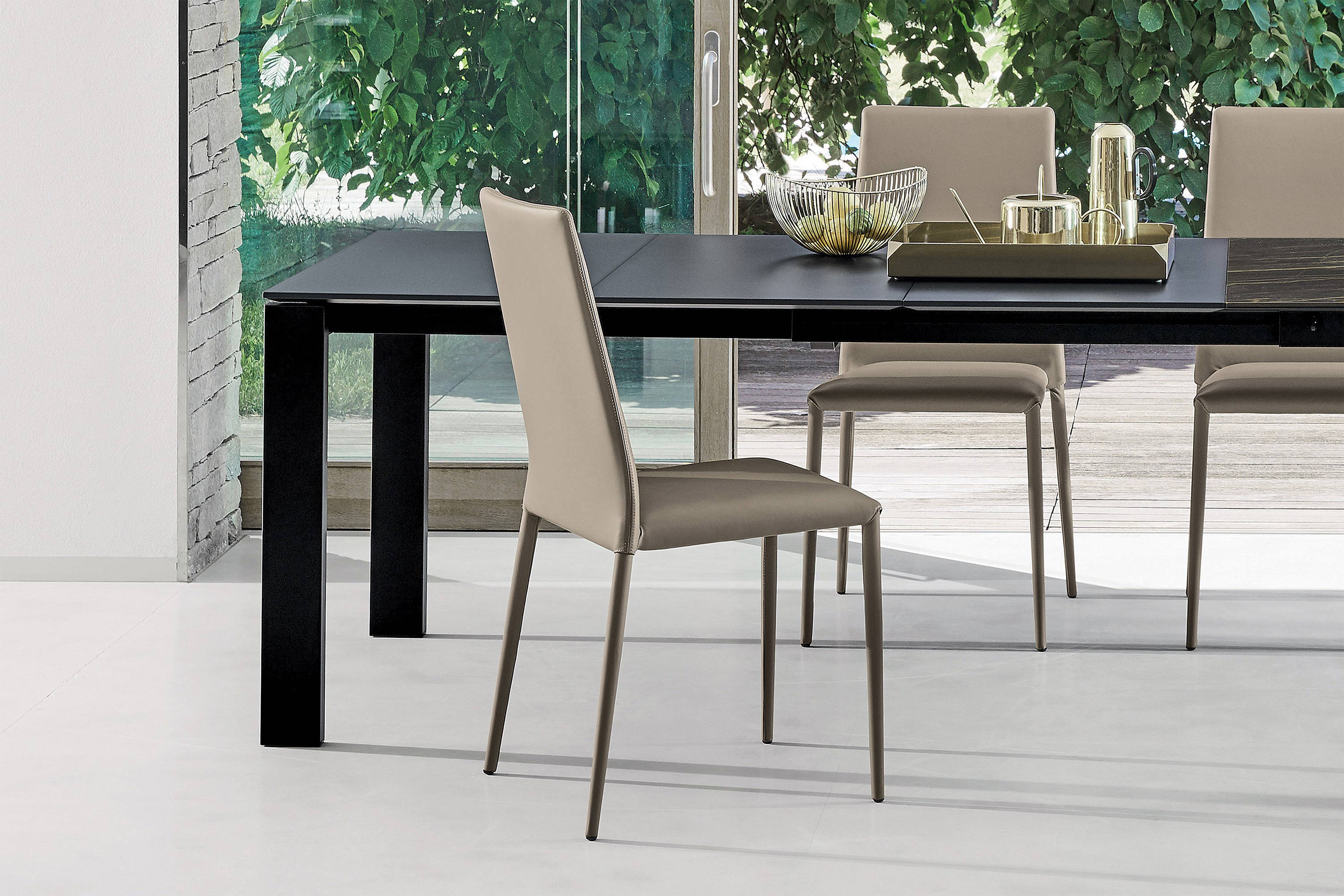 Malik Flex dining chairs from Bontempi