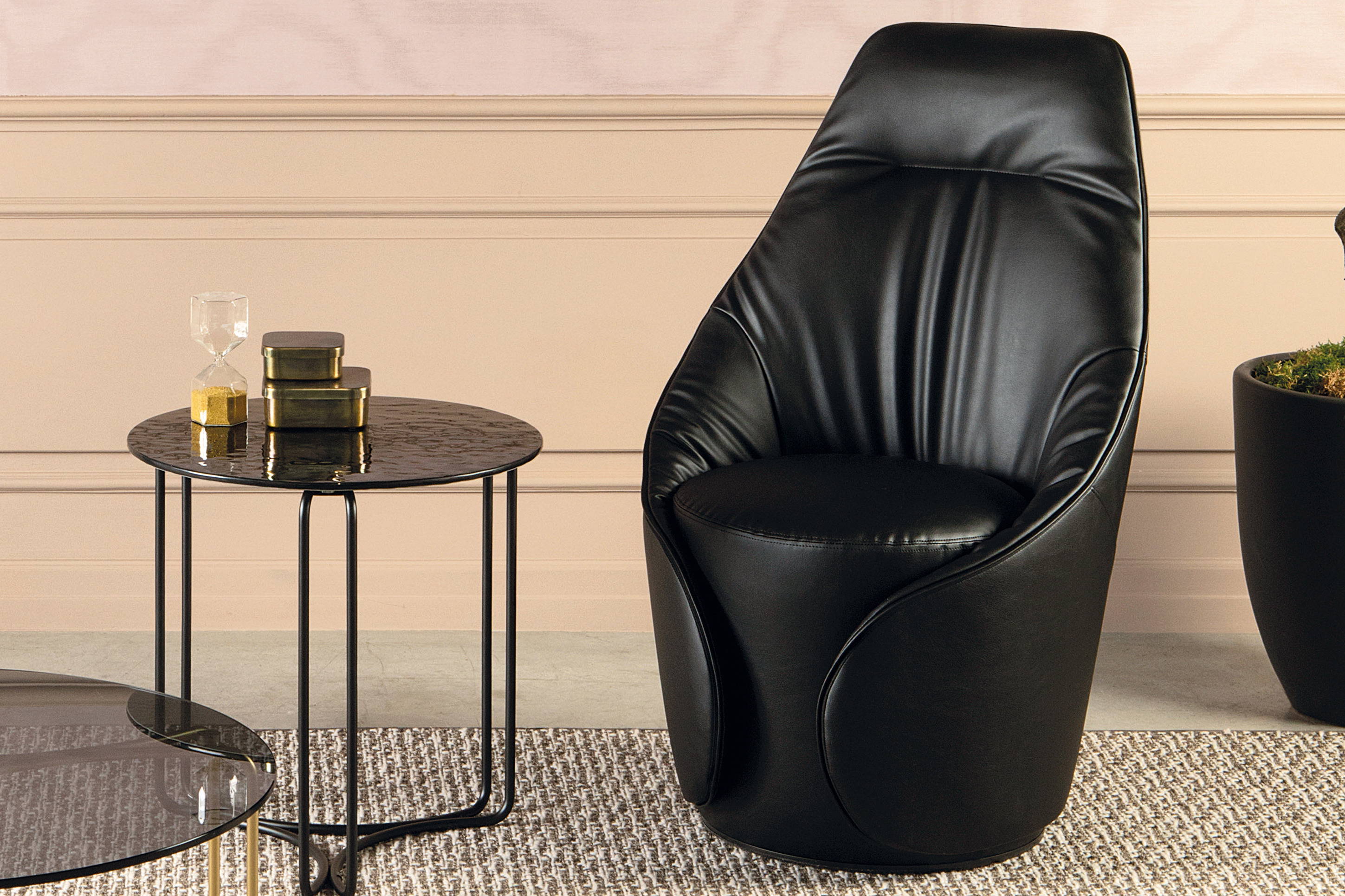 Mama Single Tone Armchair